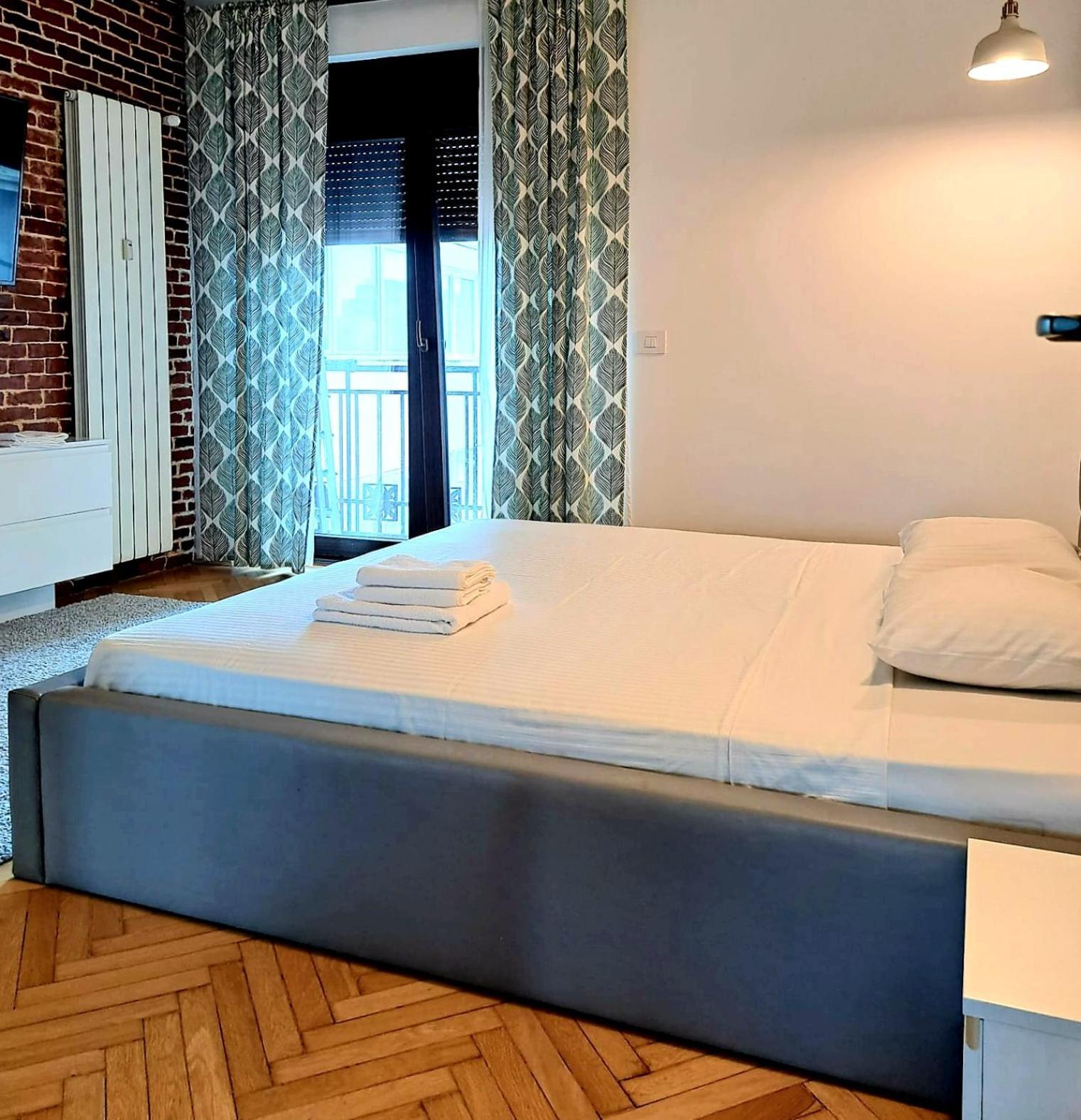 Classy Apartment With Parking In The City Center Bukurešť Exteriér fotografie